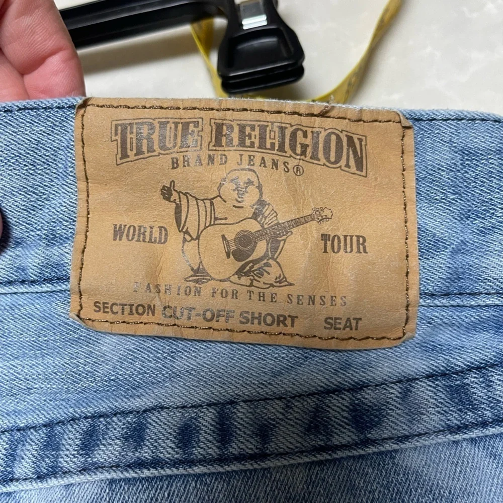 True Religion Men's Straight Flap Cut-Off Shorts-Indigo Grove EUC